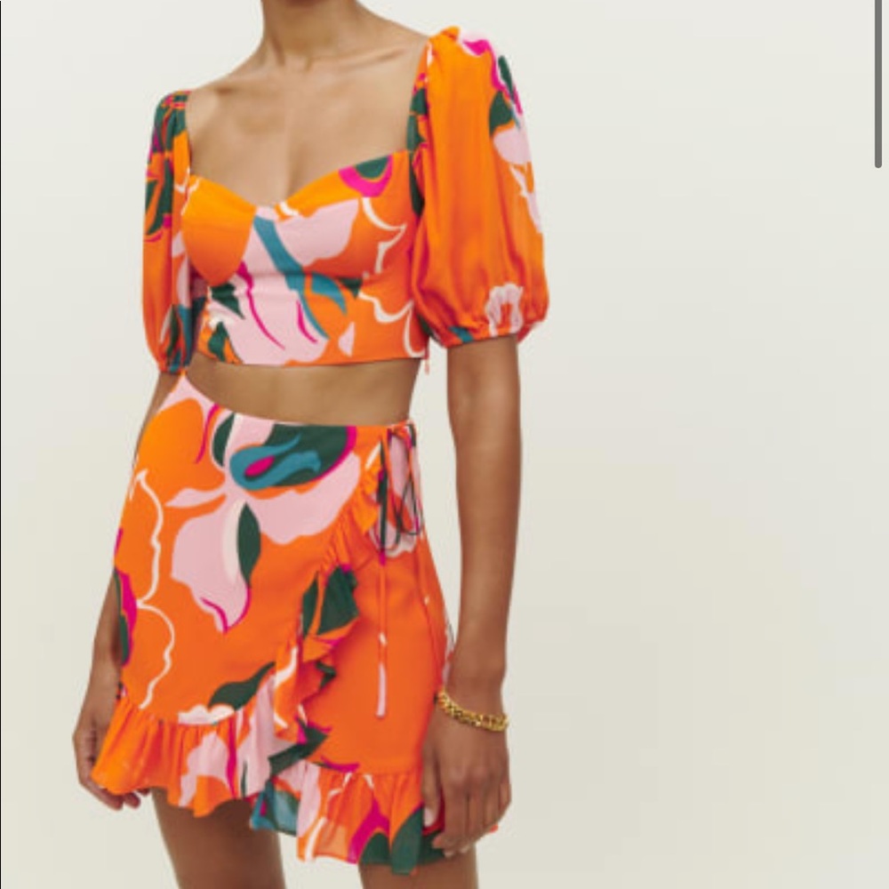 Reformation Sinead two piece set in Electra 🍊